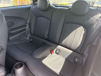 MINI Hatchback 1.5 Cooper Exclusive II 3dr Auto