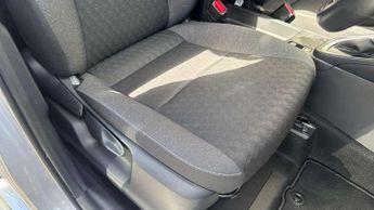 Toyota Yaris 1.5 Hybrid Design 5dr CVT