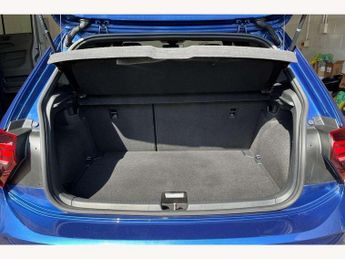 Volkswagen Polo 1.0 TSI R-Line 5dr DSG