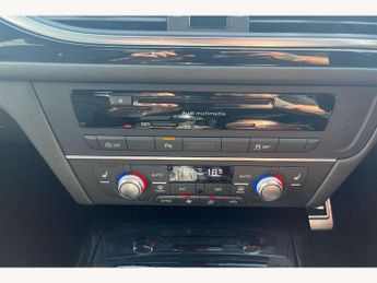 Audi A6 2.0 TDI Ultra Black Edition 4dr S Tronic