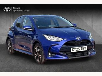 Toyota Yaris 1.5 Hybrid Design 5dr CVT