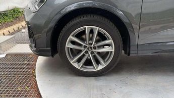 Audi Q3 35 TDI Black Edition 5dr S Tronic