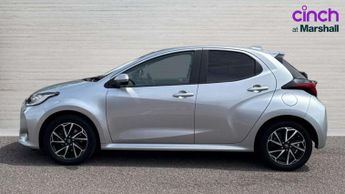 Toyota Yaris 1.5 Hybrid Design 5dr CVT