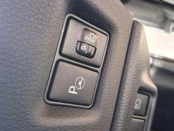 Toyota C-HR 1.8 Hybrid Design 5dr CVT
