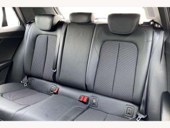 Audi Q2 35 TFSI S Line 5dr S Tronic