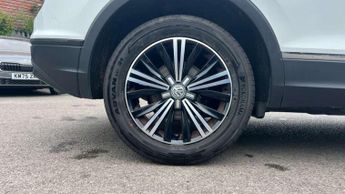 Volkswagen Tiguan 2.0 TDi 190 4Motion SE Nav 5dr DSG