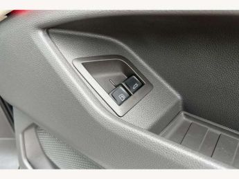 Volkswagen Multivan 1.4 TSI eHybrid Style 5dr LWB DSG