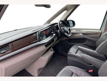 Volkswagen Multivan 1.4 TSI eHybrid Style 5dr LWB DSG