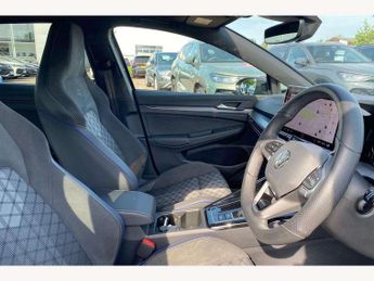 Volkswagen Golf 1.5 eTSI 150 R-Line 5dr DSG