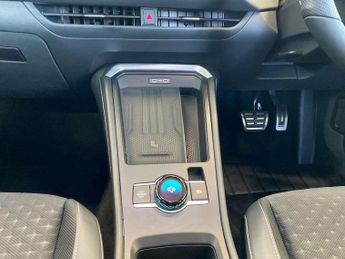 Volkswagen T-Roc 1.5 eTSI 150 R-Line 5dr DSG