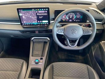 Volkswagen T-Roc 1.5 eTSI 150 R-Line 5dr DSG