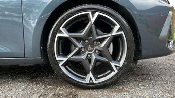 Cupra Leon 1.5 eTSI 150 V2 5dr DSG