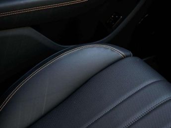 Bentley Flying Spur 4.0 V8 Hybrid 4dr Auto