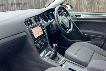 Volkswagen Golf 1.0 TSI 115 Match 5dr