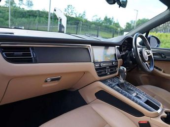 Porsche Macan 5dr PDK