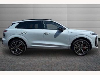 Audi Q3 1.5 e-Hybrid Launch Edition 5dr S Tronic