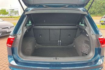 Volkswagen Tiguan 2.0 TDI R-Line Edition 5dr DSG