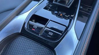 MG HS 1.5 T-GDI Trophy 5dr DCT