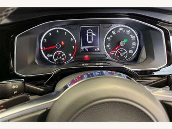 Volkswagen Polo 1.0 TSI 115 R-Line 5dr DSG