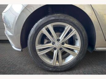 Volkswagen Polo 1.0 TSI 115 R-Line 5dr DSG