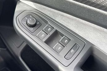 Volkswagen Golf 1.5 eTSI 150 R-Line 5dr DSG