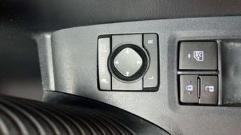 Toyota RAV4 2.5 VVT-i Hybrid Dynamic 5dr CVT 2WD