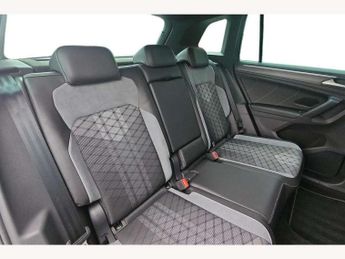 Volkswagen Tiguan 1.5 TSI 150 R-Line Edition 5dr DSG