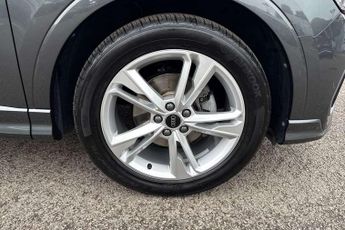 Audi Q3 35 TFSI S Line 5dr S Tronic [Leather]