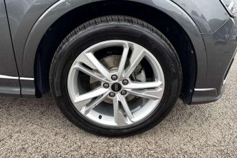 Audi Q3 35 TFSI S Line 5dr S Tronic [Leather]