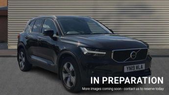 Volvo XC40 2.0 T4 Momentum Pro 5dr AWD Geartronic