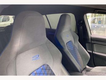 Volkswagen Golf 2.0 TSI 320 R 4Motion 5dr DSG