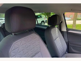 Volkswagen Tiguan 2.0 TDI Life 5dr DSG