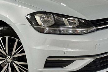 Volkswagen Golf 2.0 TDI SE [Nav] 5dr DSG