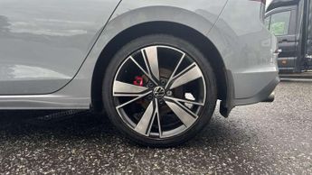Volkswagen Golf 2.0 TDI 200 GTD 5dr DSG