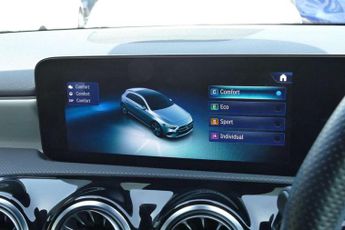 Mercedes-Benz A-Class A180 AMG Line Premium 5dr Auto