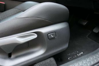 Toyota C-HR 1.8 Hybrid Design 5dr CVT