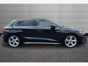 Audi A3 35 TFSI S line 5dr