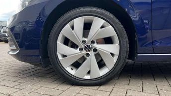 Volkswagen Golf 1.5 eTSI 150 Style 5dr DSG