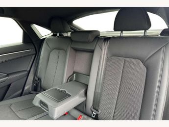Audi Q3 35 TFSI S Line 5dr S Tronic