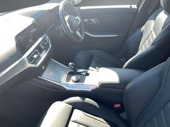 BMW 3 Series 330e M Sport 5dr Step Auto