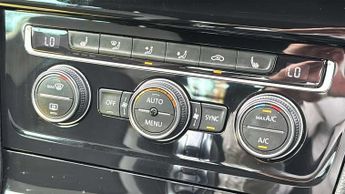 Volkswagen Golf 2.0 TSI R 5dr DSG