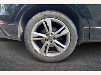 Audi Q3 35 TFSI S Line 5dr S Tronic