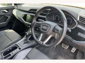 Audi Q3 35 TFSI S Line 5dr S Tronic