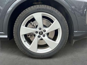 Audi Q5 2.0 TDI Quattro S Line 5dr S Tronic