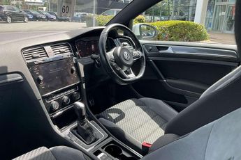 Volkswagen Golf 2.0 TDI R-Line 5dr DSG