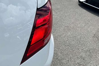 Volkswagen Golf 2.0 TDI R-Line 5dr DSG