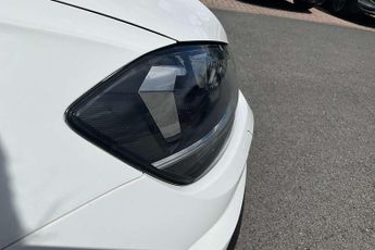 Volkswagen Golf 2.0 TDI R-Line 5dr DSG
