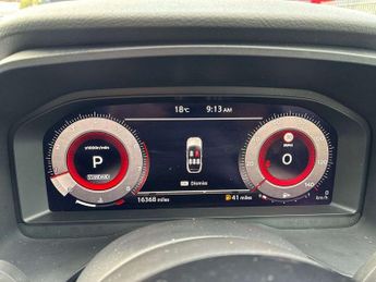 Nissan Qashqai 1.3 DiG-T MH 158 N-Connecta 5dr Xtronic