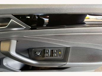 Volkswagen T-Roc 1.5 TSI R-Line 5dr DSG