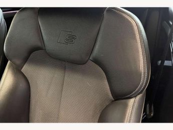 Audi Q5 50 TFSI e Quattro S Line 5dr S Tronic